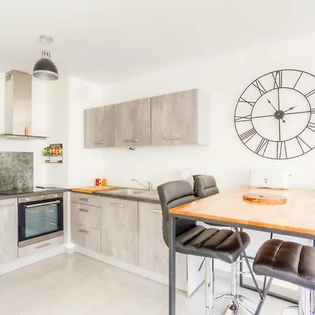 Loft Avenue Private * Antibes